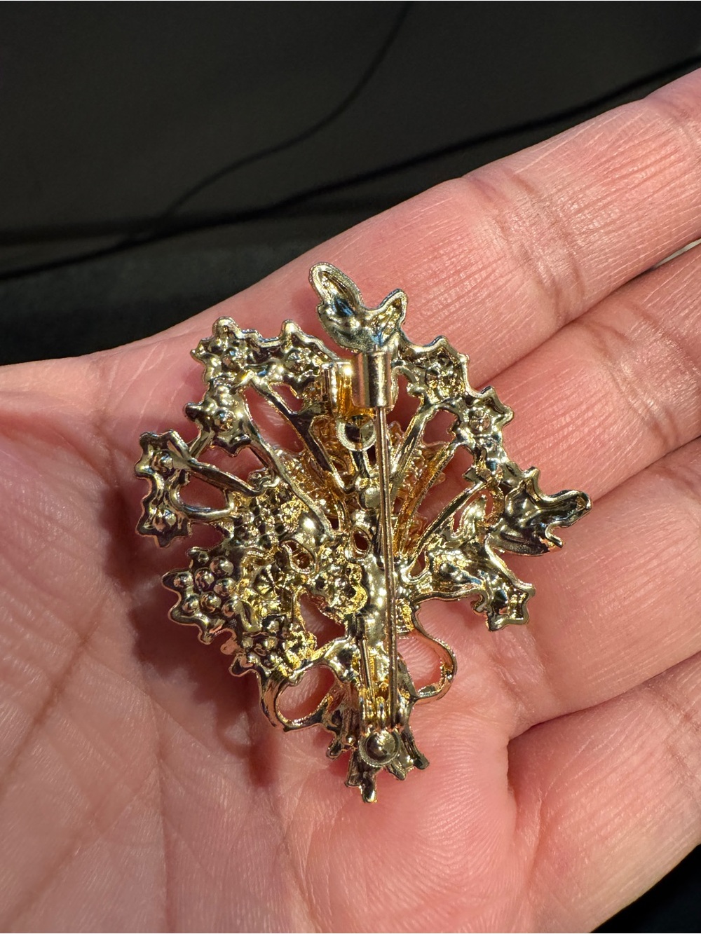 Crystal Bouquet Brooch - Women's Jewelry - Picture 4 of 8